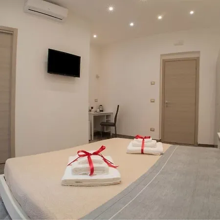 招待所 Colombo 3*